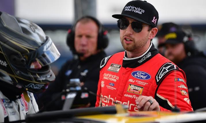 “Chase Briscoe Exposes Shocking Truth Behind SHR’s Survival! Amidst 300 Furious Employees,as Employee Revolt Threatens Collapse”