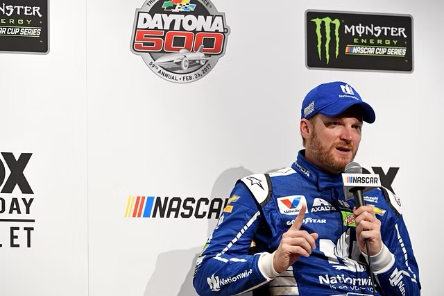 Nascar Update: Dale Earnhardt jr Admits He Wouldn’t Succeed in Nascar