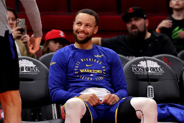 Stephen Curry Reunites with Christian Rapper Who Inspired Warriors’ Anthem Ahead Of Third Championship