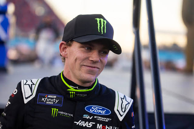 “No Contract, No Track: Michael Jordan’s NASCAR Team Clashes with Riley Herbst Despite Third Charter signing”