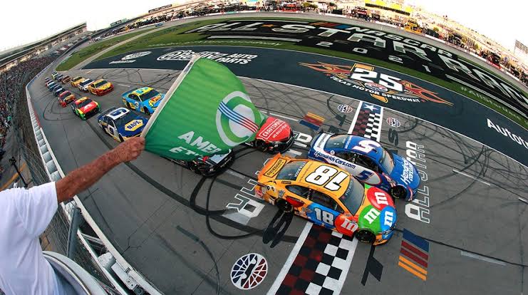 “NASCAR’s Bold 2025 Overhaul: 4 Major Rule Changes, Including a $1 Million Game-Changer”